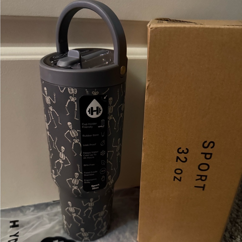 Hydro Flask Gray Skeleton Design Tumbler